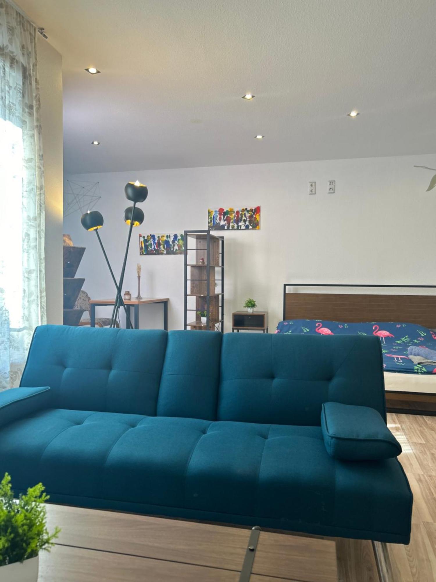 Piano Apartment Halle - Netflix - Free Wifi 4 ภายนอก รูปภาพ