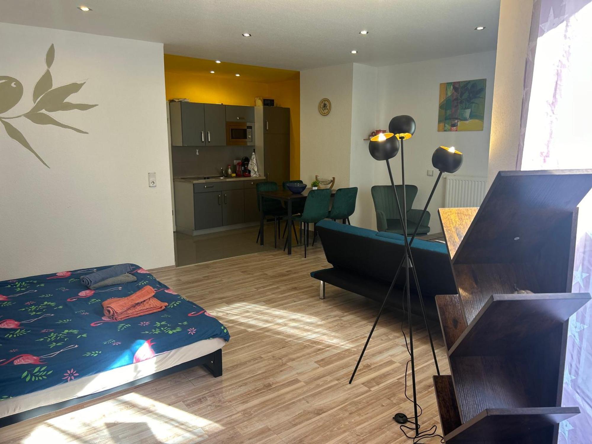 Piano Apartment Halle - Netflix - Free Wifi 4 ภายนอก รูปภาพ